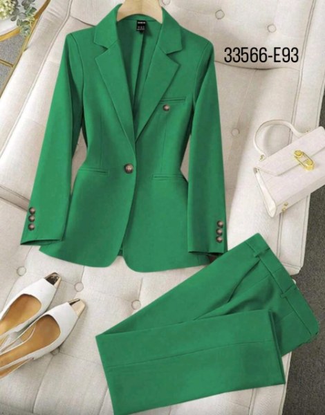 Conjunto de Traje 33566